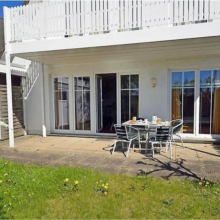 Seaside Comfortable Ferienhaus Breege